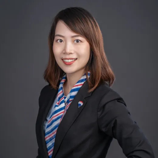 Yisa Weng - Real Estate Agent at RE MAX ACPA