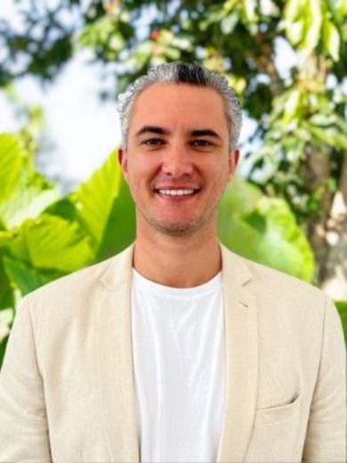 Younes Gustafsson Rida - Real Estate Agent at LJ Hooker Caloundra | Aura - BARINGA