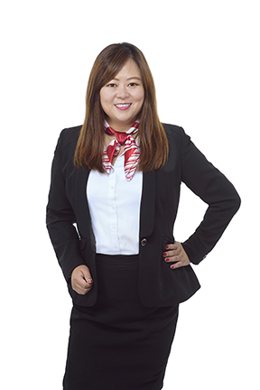 Yvonne Zhao Real Estate Agent