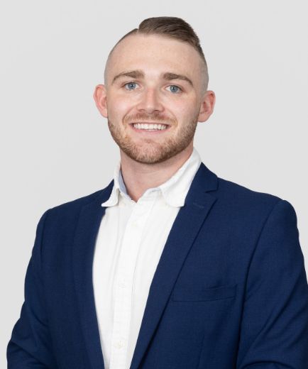 Zac  Hutchinson - Real Estate Agent at First National Real Estate Lake Macquarie - Edgeworth