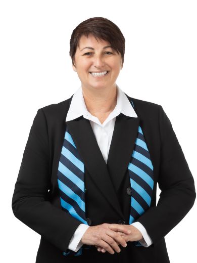 Zaneta Giumelli - Real Estate Agent at Harcourts Focus  - Cannington