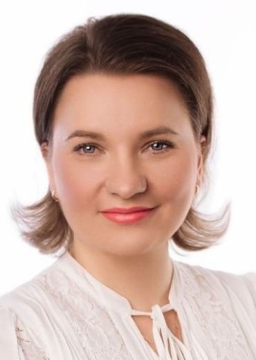 Zhanna Kotelnikova - Real Estate Agent at Julie's Home Real Estate