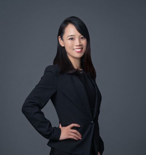 Zoey  Cheng - Real Estate Agent at Gem Realty - MELBOURNE