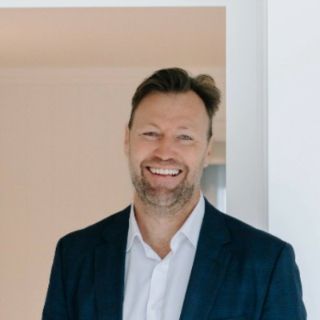 Thomas Mackay - Real Estate Agent