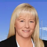 Karen Renouf - Real Estate Agent From - LJ Hooker Property Centre 