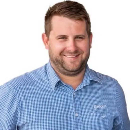 Cameron Tate - Real Estate Agent at LJ Hooker - Taree
