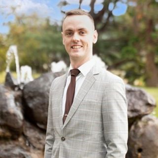 Tom Maloney - Real Estate Agent