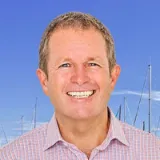 David Bradley - Real Estate Agent From - LJ Hooker Property Centre 