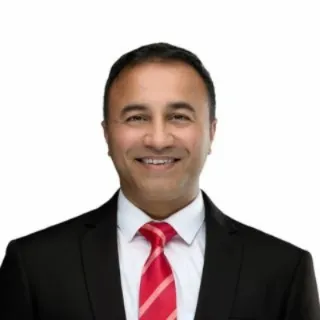 Param Jandawar - Real Estate Agent