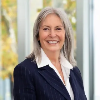 Ruth Roberts - Real Estate Agent