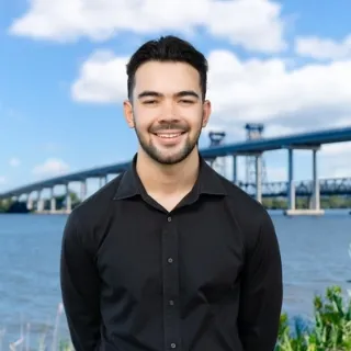 Alex McConnell - Real Estate Agent
