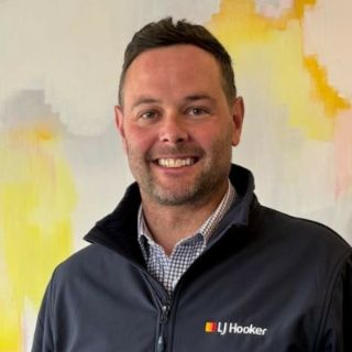 Adam Strong - Real Estate Agent