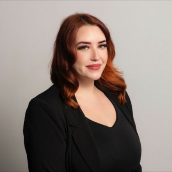Alexandra Harris - Real Estate Agent at LJ Hooker - Nowra