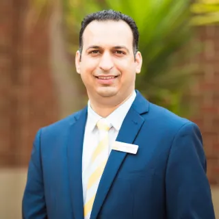 VK Bhanot - Real Estate Agent