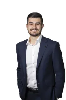 Jonathan Kollias - Real Estate Agent