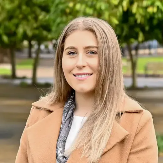 Ashley Learmonth - Real Estate Agent at Ray White - Berwick