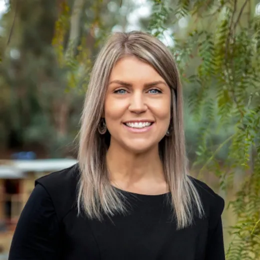 Rheanda Atkinson - Real Estate Agent at Ray White - Echuca