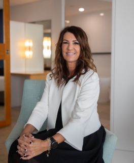 Claire Taylor - Real Estate Agent