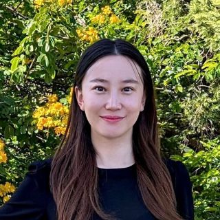 Summer Xia - Real Estate Agent