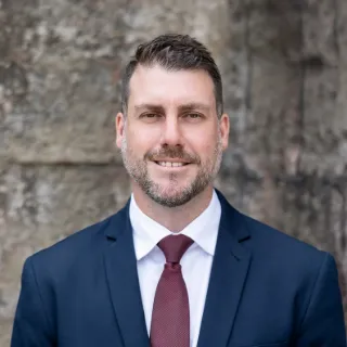 Chris Girling - Real Estate Agent