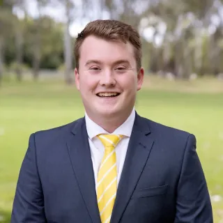 Tyson Rennie - Real Estate Agent