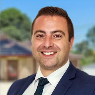 Adrian Kay - Real Estate Agent