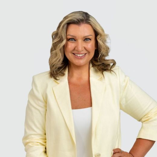 Eleni Roumanous - Real Estate Agent at Agents and Co Property Group
