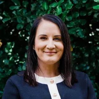 Lauren Chambers - Real Estate Agent