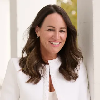 Candie Italiano - Real Estate Agent