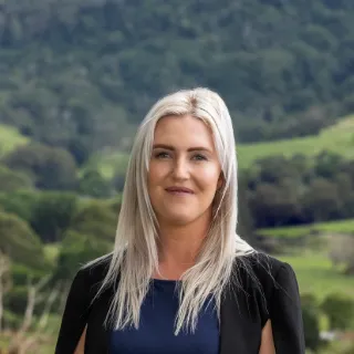 Larni Mulry - Real Estate Agent