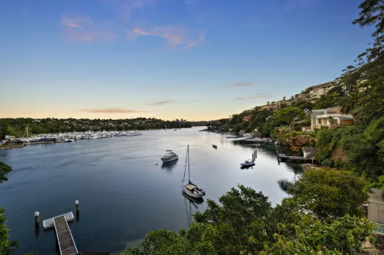 Luxury Waterfront Townhouse