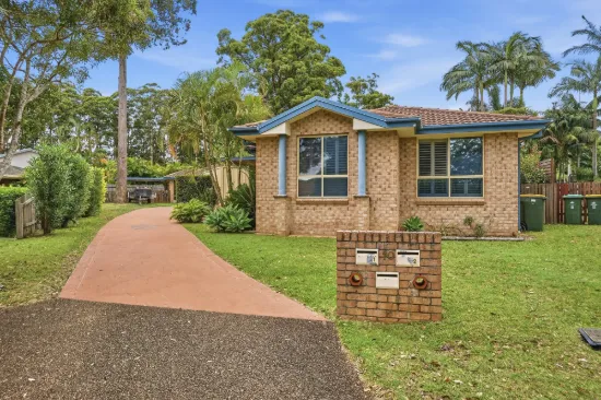 Supersize Villa In Quiet, Leafy Surrounds
