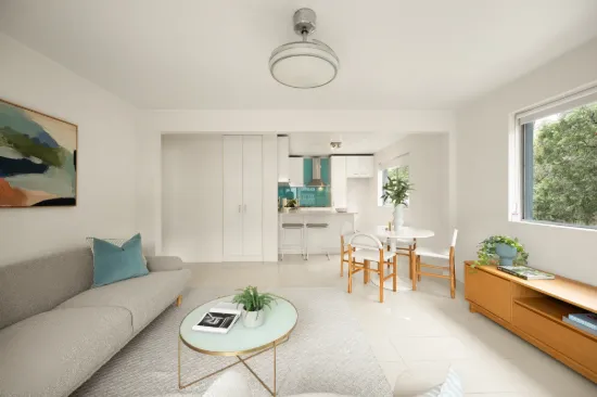 Corner Apartment with Walk-to-Everything Convenience