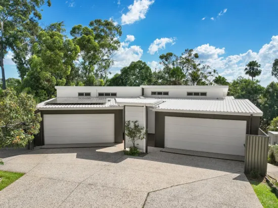 OPEN SATURDAY 9AM- Modern Duplex- Walk to the Beach!