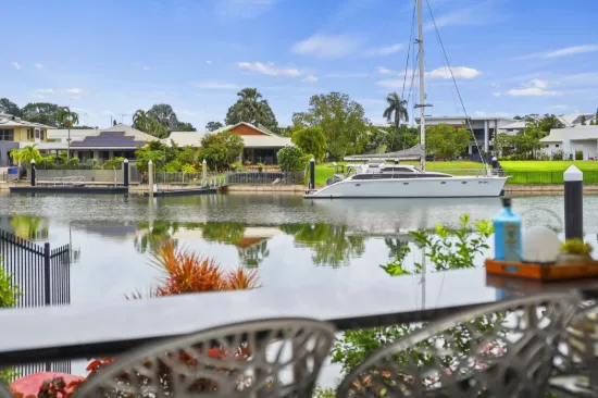 Magnificence on Cullen Bay Marina