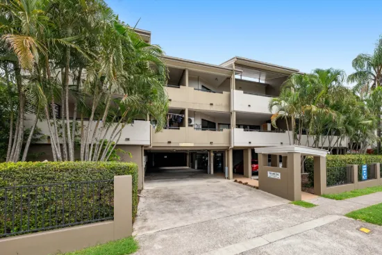 Secret garden-wrapped retreat - Pool, garage, lift + rear-of-complex privacy - steps to CBD trains & cafes