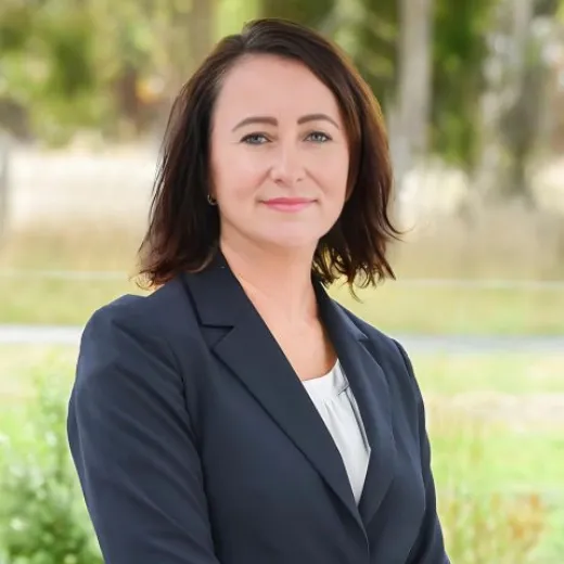 Susan Sprakel - Real Estate Agent at Hunters Real Estate