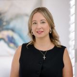 Laura Taylor - Real Estate Agent From - Pearl Property Co