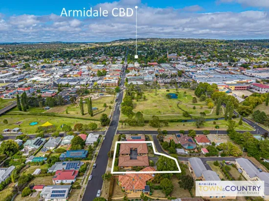 Unit 1/ 76 Faulkner Street