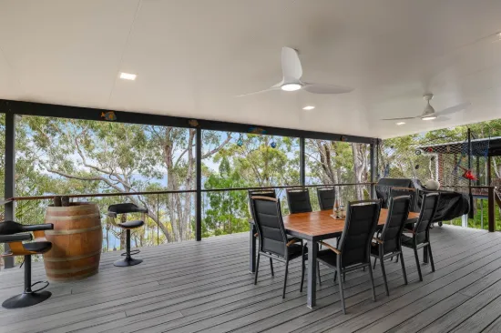 ?? Coastal Island Living with 42 meter waterfront keyline,  Sunset Views & Moder