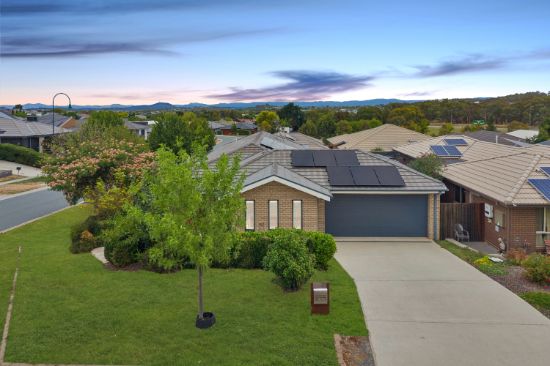 Effortless Single Level Living in a Central Setting