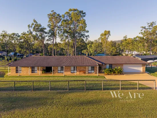 The Complete Family Package  5 Bedrooms, Pool, Shed & Room for Everything