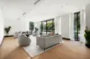 10 Lilydale Grove