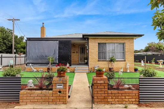 BEAUTIFULLY RENOVATED CREAM BV