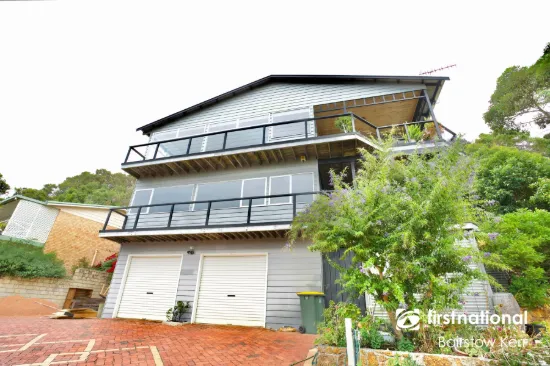 Stunning Three-Storey Home with Panoramic Views