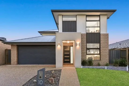 Family Luxury with Style, Space and Lifestyle Appeal
