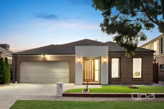 East-Facing Family Gem Opposite Alamanda Club – In Alamanda School Zone !!