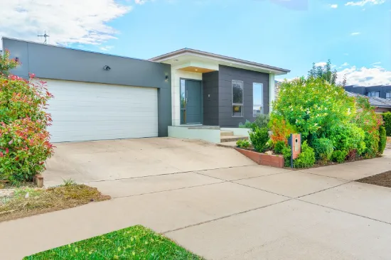 Gorgeous family home - could be set up as 4 bed