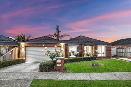 Spacious & Secure Family Oasis in the Heart of Berwick on a 700sqm Block!