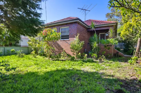 Full Brick Freestanding Home - Potential Duplex Site (STCA)